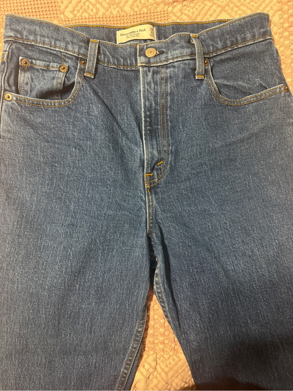 Abercrombie & Fitch Women’s Dark Blue 90’s straight ultra high rise jeans - Picture 2 of 4